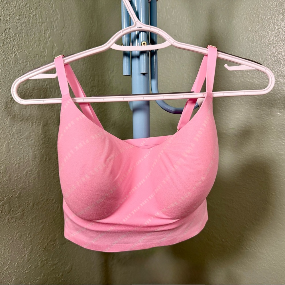 PINK Victoria's Secret Light Pink Molded Bralette Sports Bra